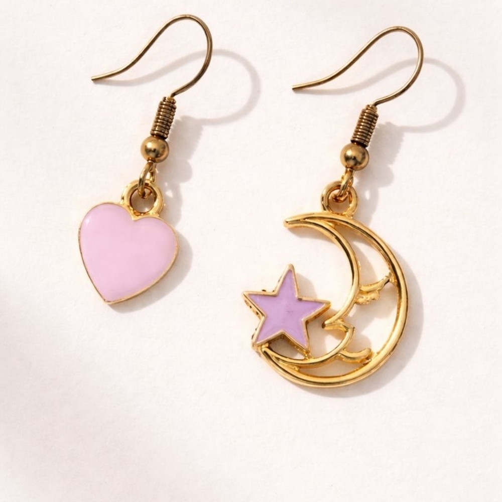 Handmade Mismatched Moon & Heart Earings / Gold Tone / Unique Gift - Picture 1 of 2
